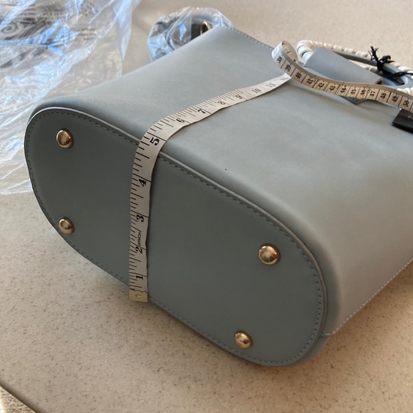 Moda Luxe Gray and White Tote with Nautical Handle NIP - Picture 10 of 15